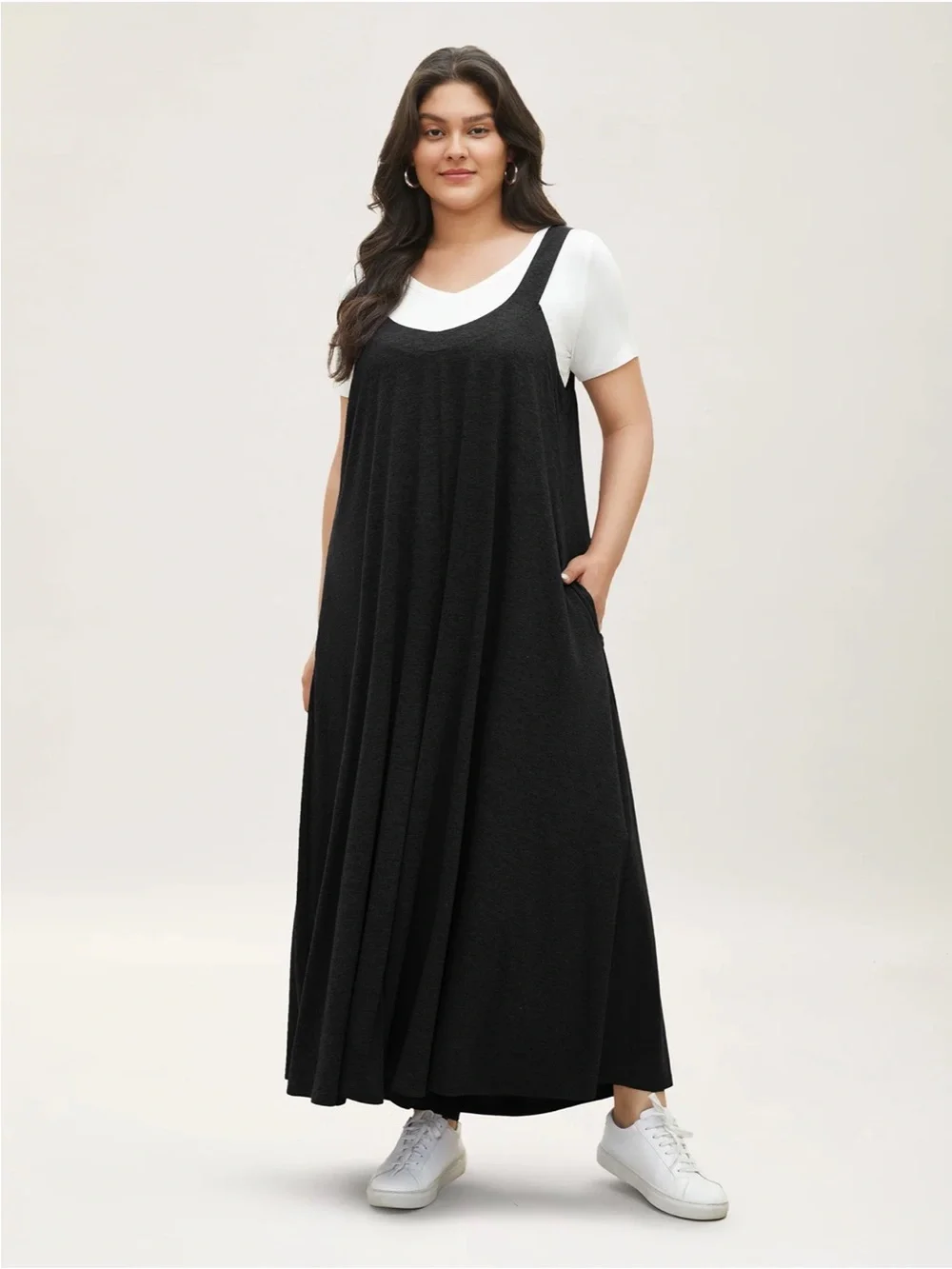 BloomChic 4XL Supersoft Essentials Solid Pocket Adjustable Straps Jumpsuit - Picture 4 of 4